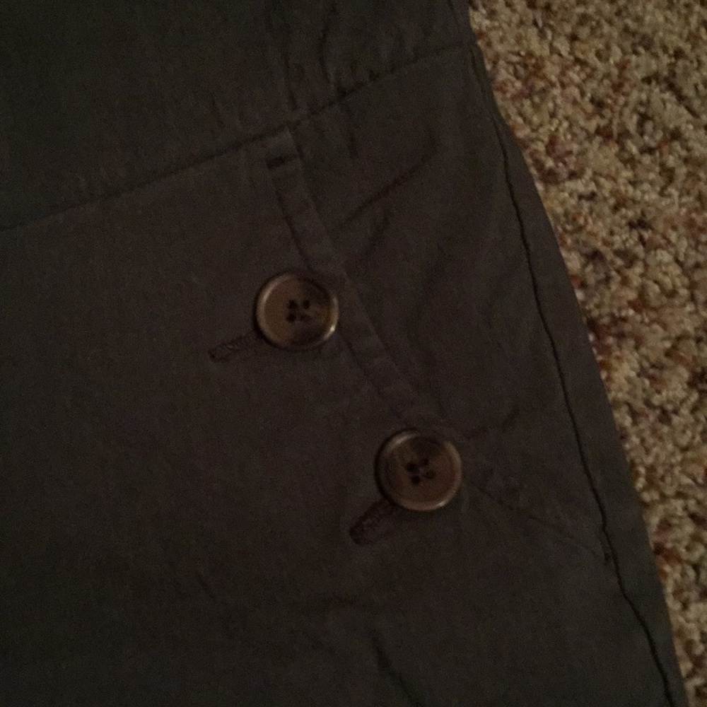Gray Maternity Capri Pants M - Picture 2 of 5